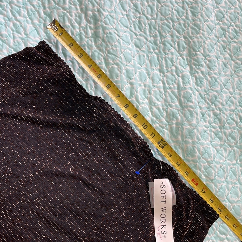 Soft Work metallic copper miniskirt - Picture 3 of 6